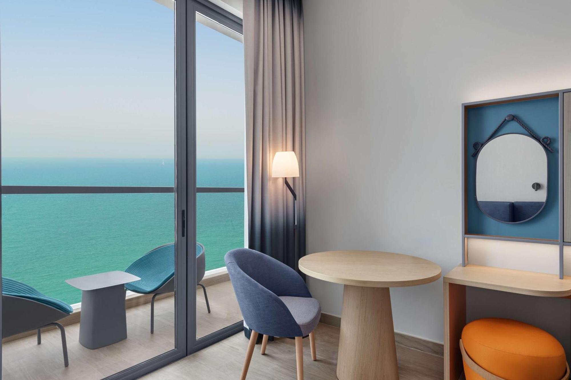Hampton By Hilton Marjan Island Hotel Ras al-Khaimah Exterior foto